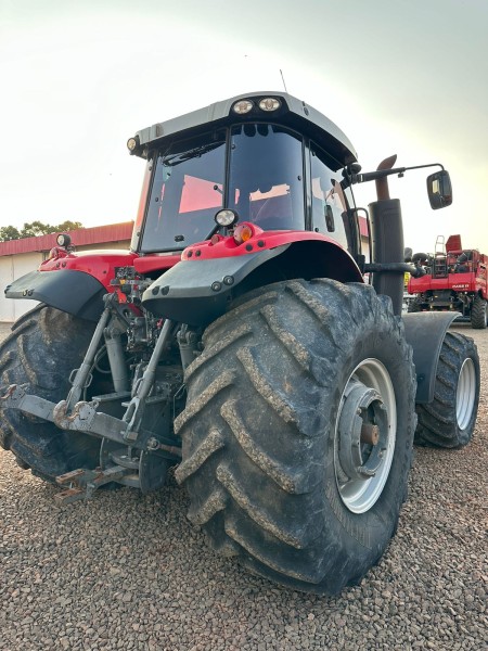 Massey Fergusson 7725