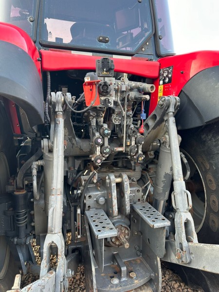 Massey Fergusson 7725