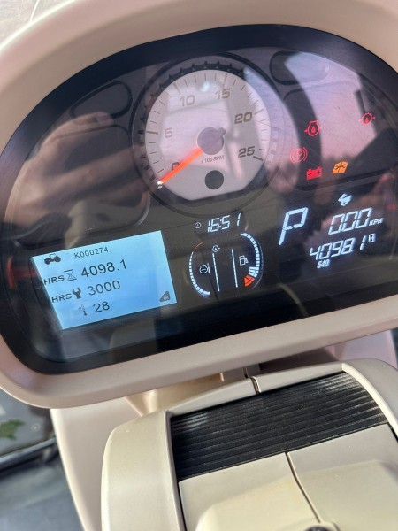 Massey Fergusson 7725